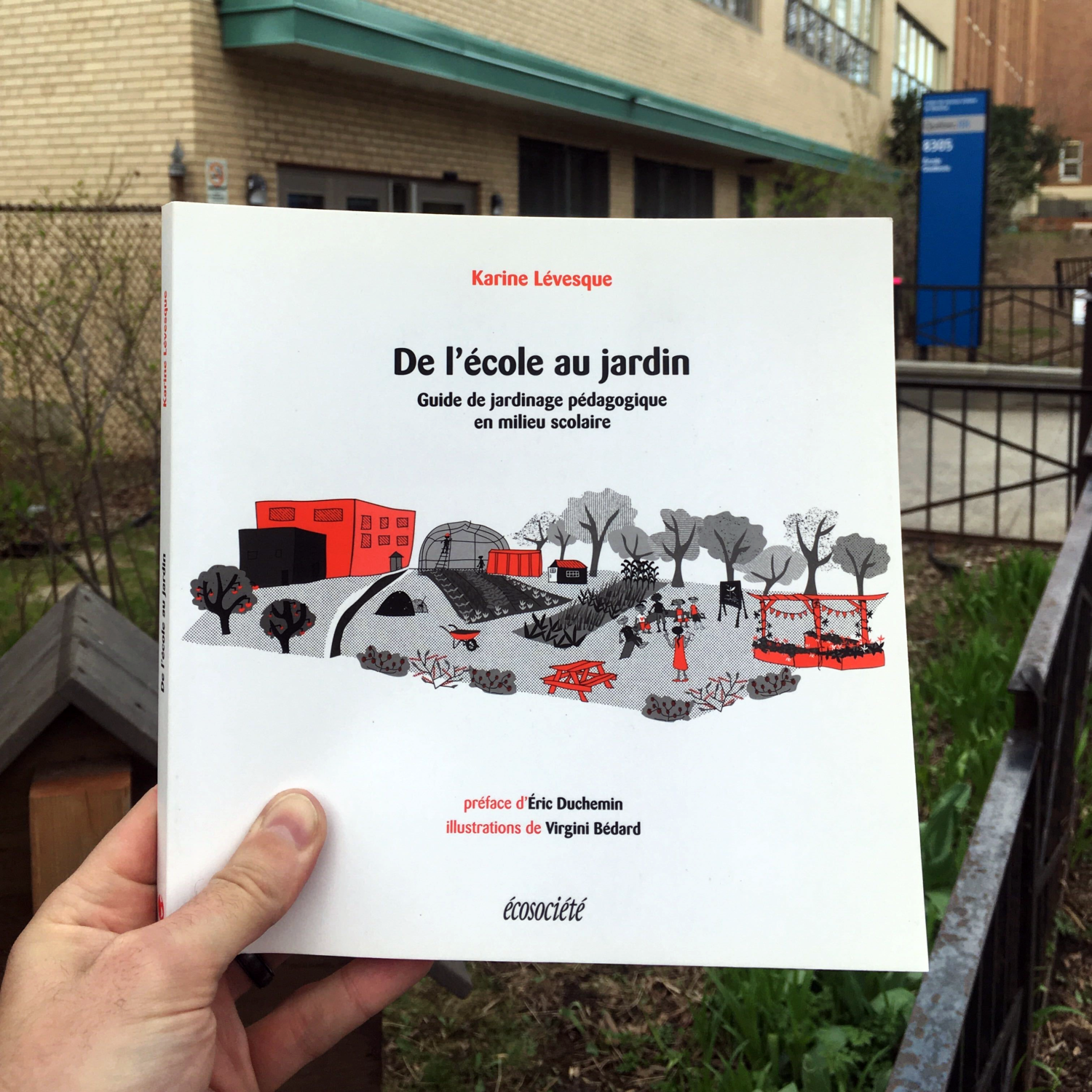 Des jardins dans les cours d'école