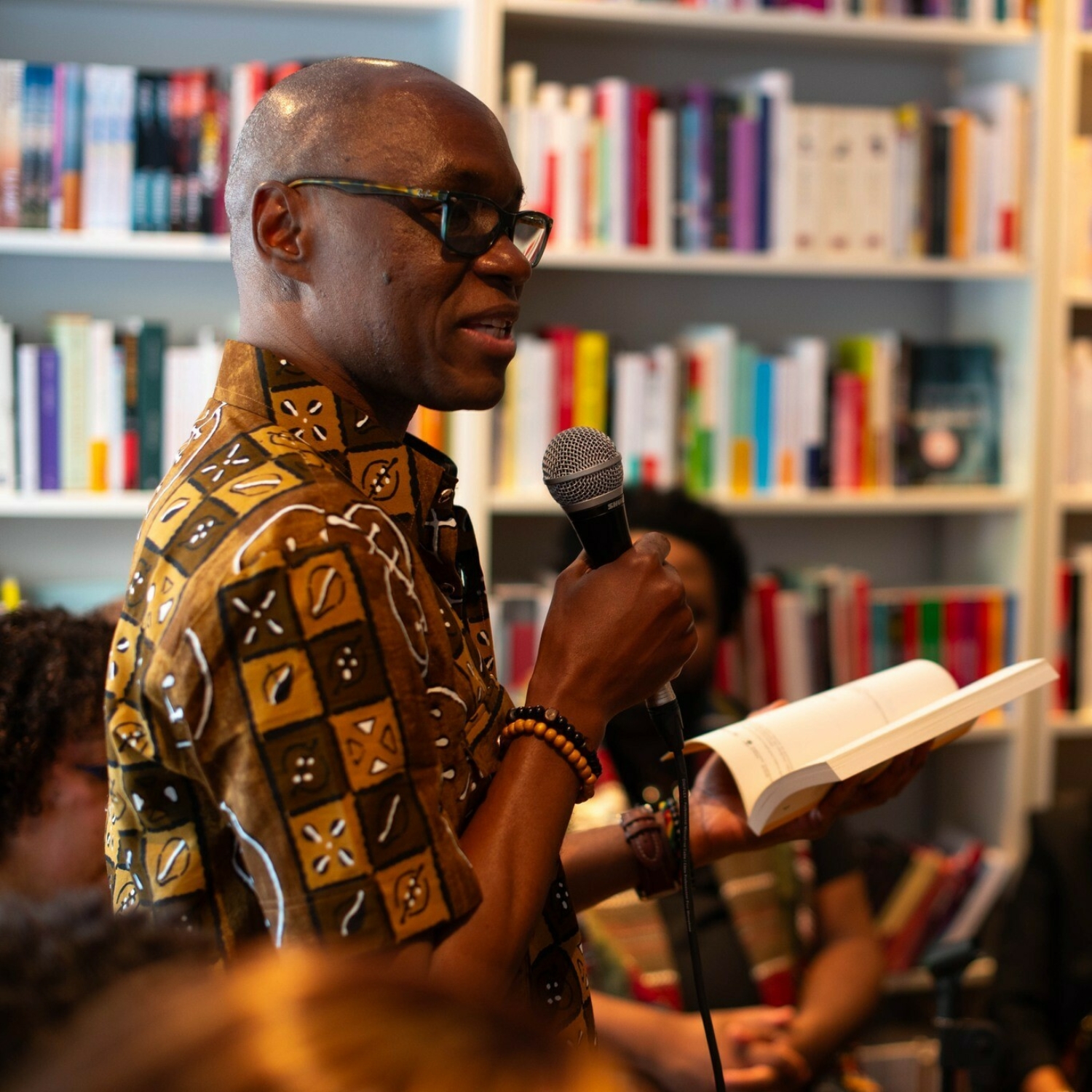 Fabrice Nguena en Europe pour présenter AfroQueer !