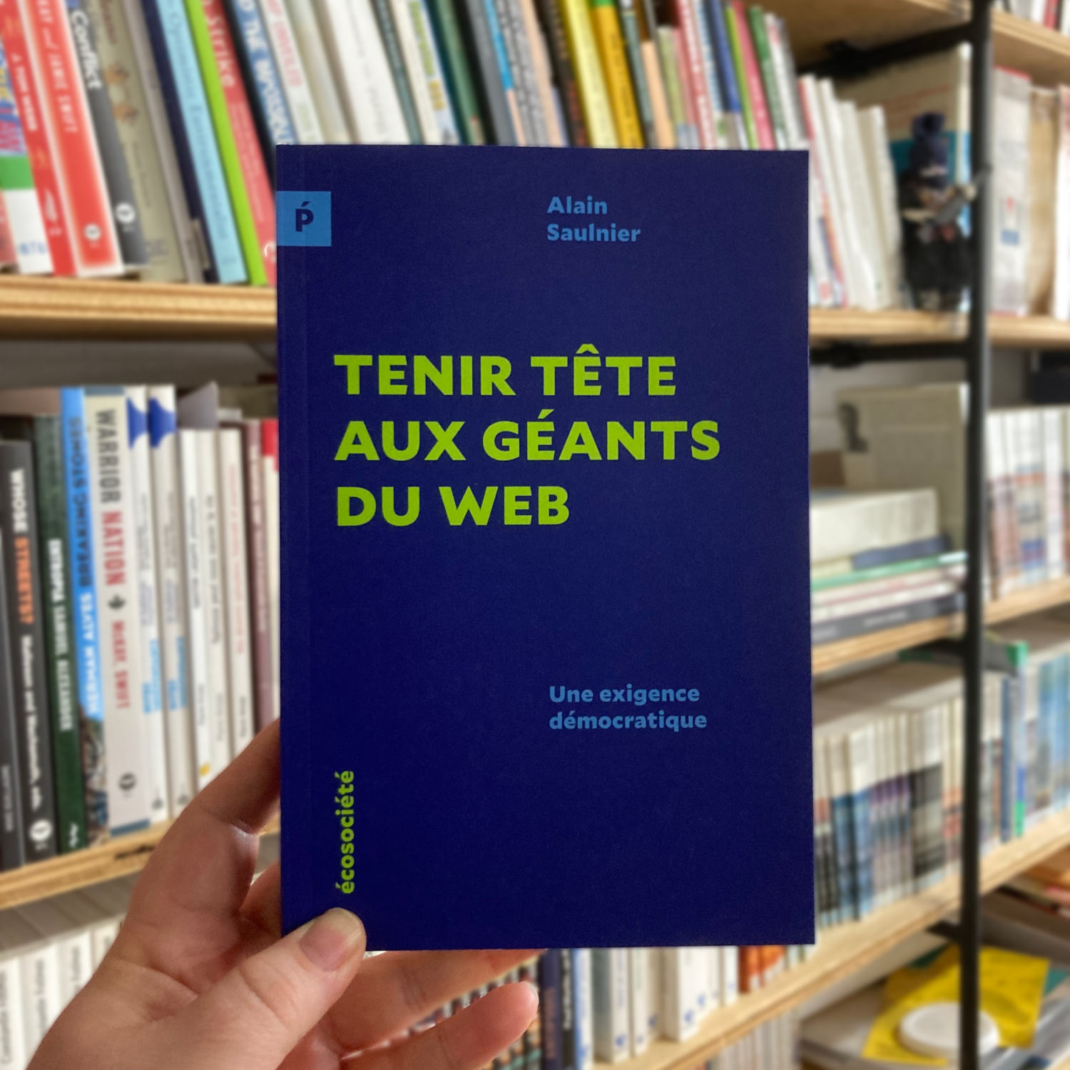 Tenir tête aux géants